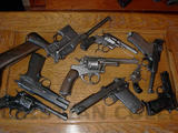 th_59894_cristian_pistols2_122_444lo.jpg