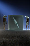 th_61052_Hussein_Chalayan_Paris_Fashion_Show_011_123_455lo.jpg