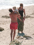 th_33362_Cindy_Crawford_Celebrity_City_Mix_03268_122_607lo.jpg
