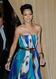 th_94895_Rihanna_-_Clive_Davis_pre-Grammy_party_07-02-2009_01_122_826lo.jpg