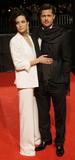 th_99770_Angelina_Jolie_-_The_curious_case_of_Benjamin_Button_-_premiere_in_Berlin_19-1-2009_020_122_840lo.jpg