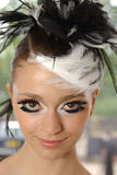 th_02837_md-lerage.com-fw04-hc-paris-w-chanel-012-fgdgaelr_122_935lo.jpg