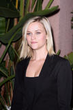 th_93164_Celebutopia-Reese_Witherspoon-The_Children2s_Defense_Fund-California_18th_Annual_LA_Beat_the_Odds_Awards-10_122_937lo.jpg